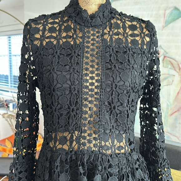 🖤🖤🖤Eilly Bazar black dress  crochet large cocktail boho chic - Picture 3 of 9